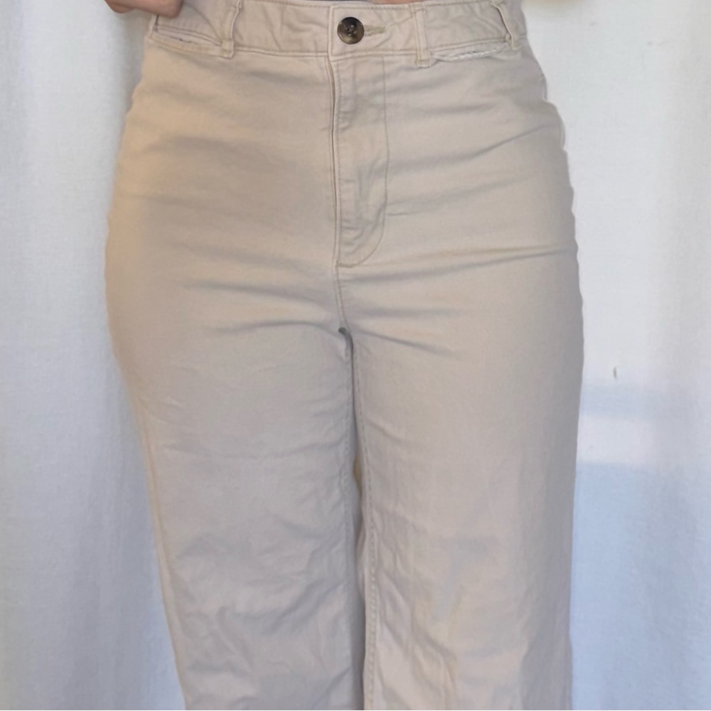 Old Navy High Rise Khaki Pants